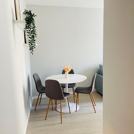 Jano Apartment Klaipeda City Center Buitenkant foto